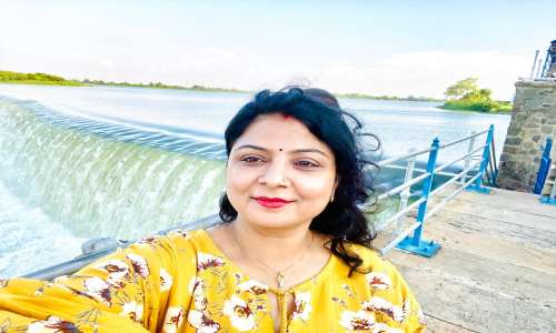दोस्ती  -  प्रियंका की कृति ✍️