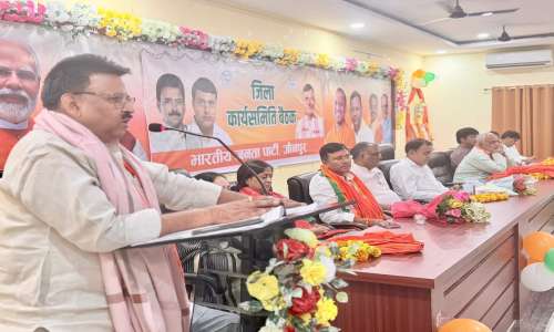 संगठन की मजबूती, अनुशासन और जमीनी स्तर पर सक्रियता को ही सफलता की कुंजी है :- महेश चन्द्र श्रीवास्तव।