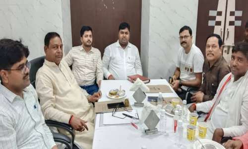 मुंगराबादशाहपुर नगरपालिक परिषद:- अब नगरीय क्षेत्र में होर्डिंग और प्लाटिंग पर लगेगा टैक्स।