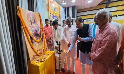 अहिल्याबाई होल्कर ने अपने शासनकाल में धर्म, समाज और संस्कृति के संरक्षण व विकास में महत्वपूर्ण योगदान दिया :-मनीष शुक्ला।